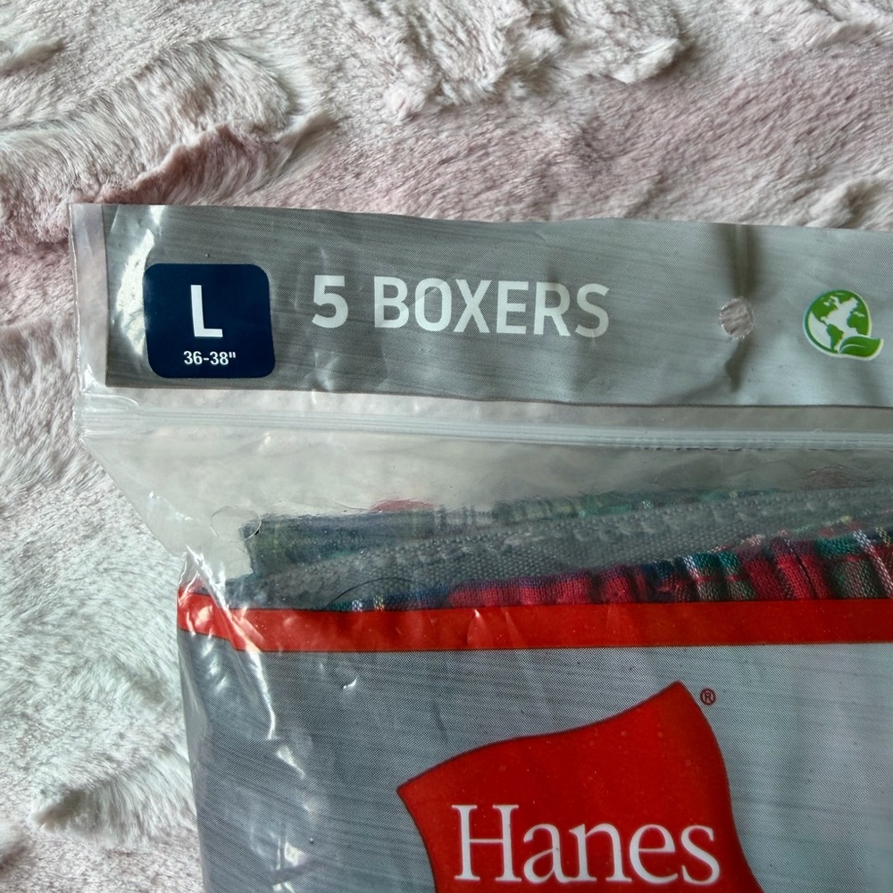 Hanes Men's 5-Pack Tagless Boxers - Picture 3 of 6
